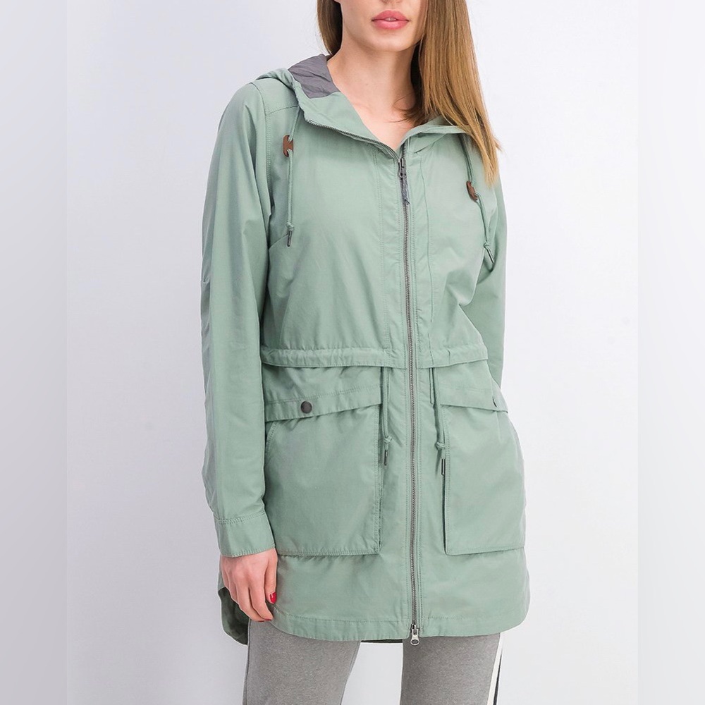 Columbia Size L Women’s West Bluff Light Jacket Light Lichen Green